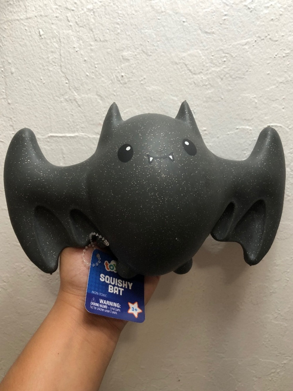 TOYMENDOUS 🦇 JUMBO BAT SQUISHY
